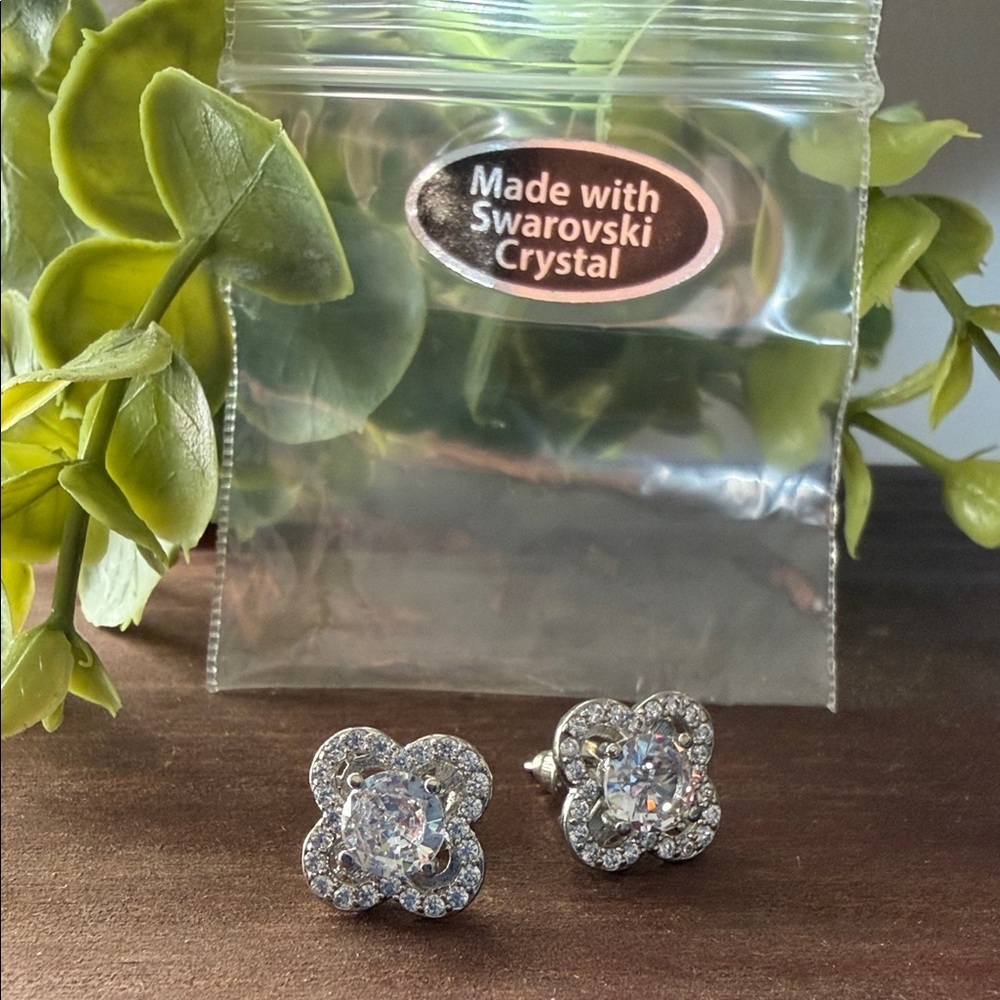 Swarovski Silver Clear Crystal Flower Stud Earrings
